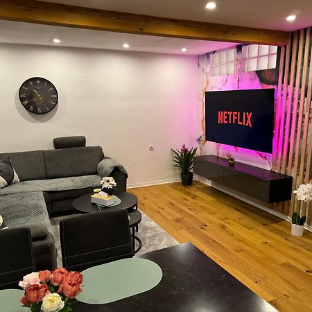 Best Central Apartment - Am Marktplatz - Up To 5 - Next To Frankfurt And Hanau - Coffee And Snacks - Netflix, Prime, Disney Ніддерау Екстер'єр фото
