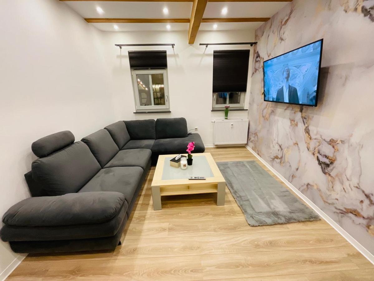Best Central Apartment - Am Marktplatz - Up To 5 - Next To Frankfurt And Hanau - Coffee And Snacks - Netflix, Prime, Disney Ніддерау Екстер'єр фото