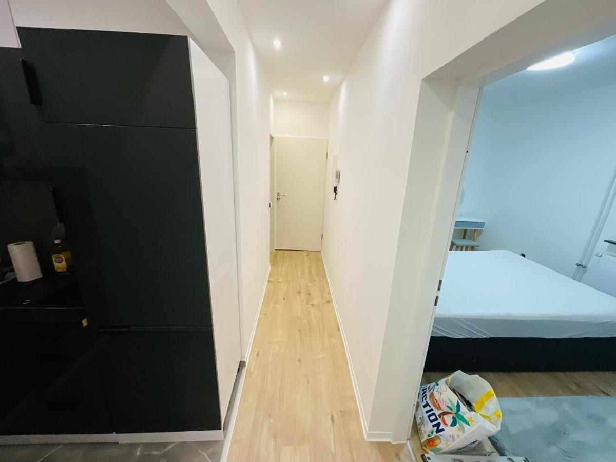 Best Central Apartment - Am Marktplatz - Up To 5 - Next To Frankfurt And Hanau - Coffee And Snacks - Netflix, Prime, Disney Ніддерау Екстер'єр фото