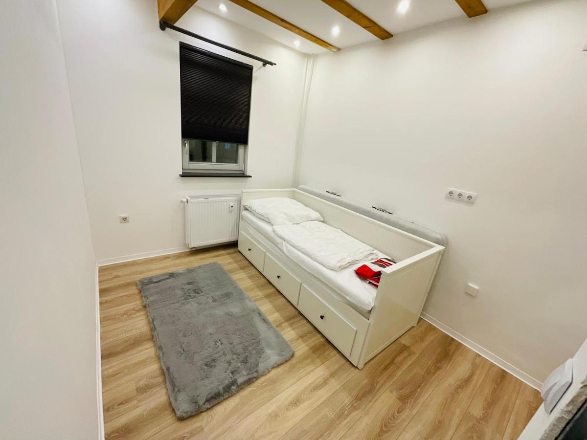 Best Central Apartment - Am Marktplatz - Up To 5 - Next To Frankfurt And Hanau - Coffee And Snacks - Netflix, Prime, Disney Ніддерау Екстер'єр фото
