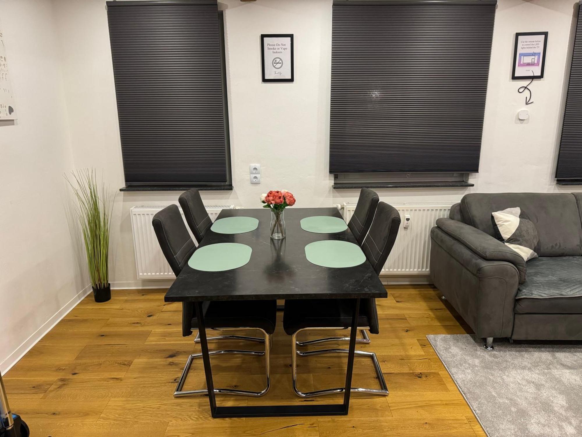 Best Central Apartment - Am Marktplatz - Up To 5 - Next To Frankfurt And Hanau - Coffee And Snacks - Netflix, Prime, Disney Ніддерау Екстер'єр фото