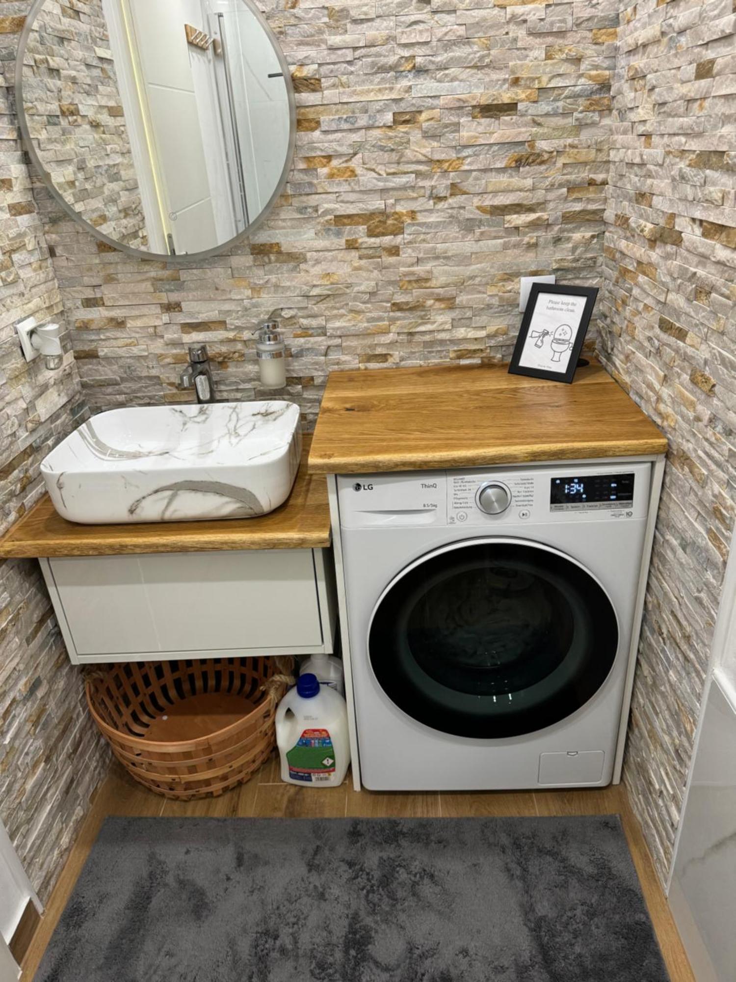 Best Central Apartment - Am Marktplatz - Up To 5 - Next To Frankfurt And Hanau - Coffee And Snacks - Netflix, Prime, Disney Ніддерау Екстер'єр фото